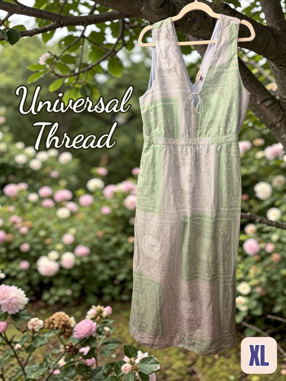 Universal Thread Light Green & Cream Paisley Sleeveless Midi Dress